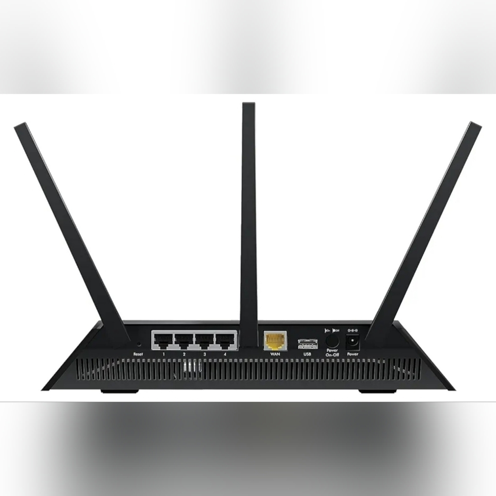 New Sealed NETGEAR Nighthawk AC1900 WiFi 5 Router - - Picture 3 of 5